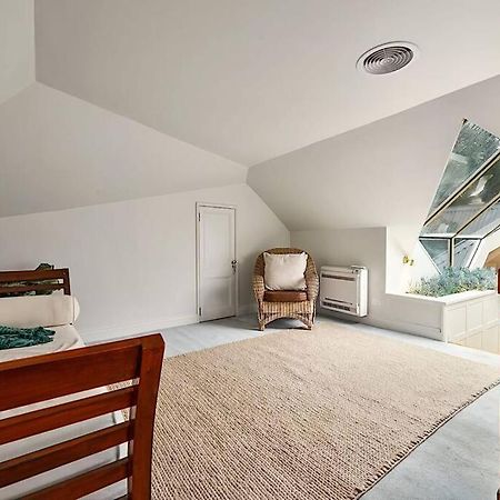 Blackwood Tree Cottage - Heritage Listed Property - Evandale! Extérieur photo