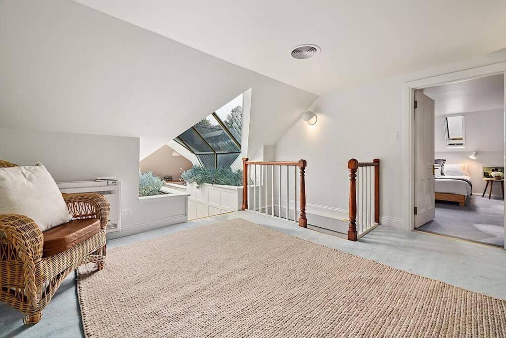 Blackwood Tree Cottage - Heritage Listed Property - Evandale! Extérieur photo